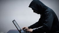 Espionaje a usuarios de iPhone