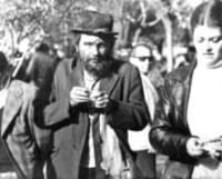Multarán con hasta 750 € a los indigentes que pidan limosna en las calles de Valladolid