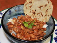 El frijol disminuye niveles de glucosa en diabéticos