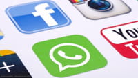 Unión Europea controla datos de WhatsApp