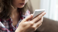 Cortana ya traduce en español
