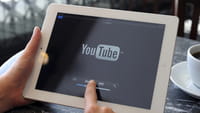 Freno a la publicidad encubierta de 'youtubers'