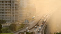 La contaminación, tan peligrosa como el tabaco