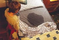 El 17% de los niños con enuresis nocturna evita dormir fuera de casa por vergüenza