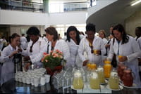 El plan de Brasil de contratar médicos extranjeros preocupa a países vecinos
