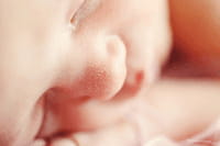 Baño de bacterias vaginales para inmunizar al bebé