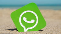 Música en el estado de WhatsApp