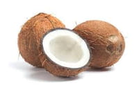 El coco: fruta rica en fibra, calcio y ácido fólico