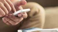 LINE incluye mensajes cifrados