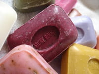El jabón común, ¿mejor que el antibacteriano?