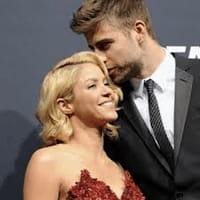 La cantante Shakira y el futbolista Gerard Piqué serán padres