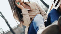 Hablar por el móvil no provoca cáncer cerebral