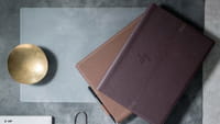 Una 'laptop' fabricada en cuero